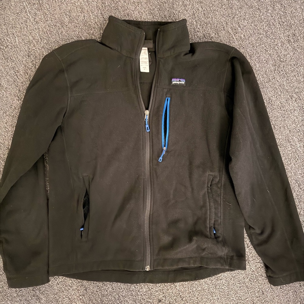 Patagonia Men's Black Performance Jacket with Blue Accents